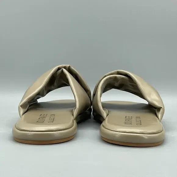 NEW Journee Collection Women’s Addilynn Puff Flat Sandals Green Size 9 - Picture 4 of 10